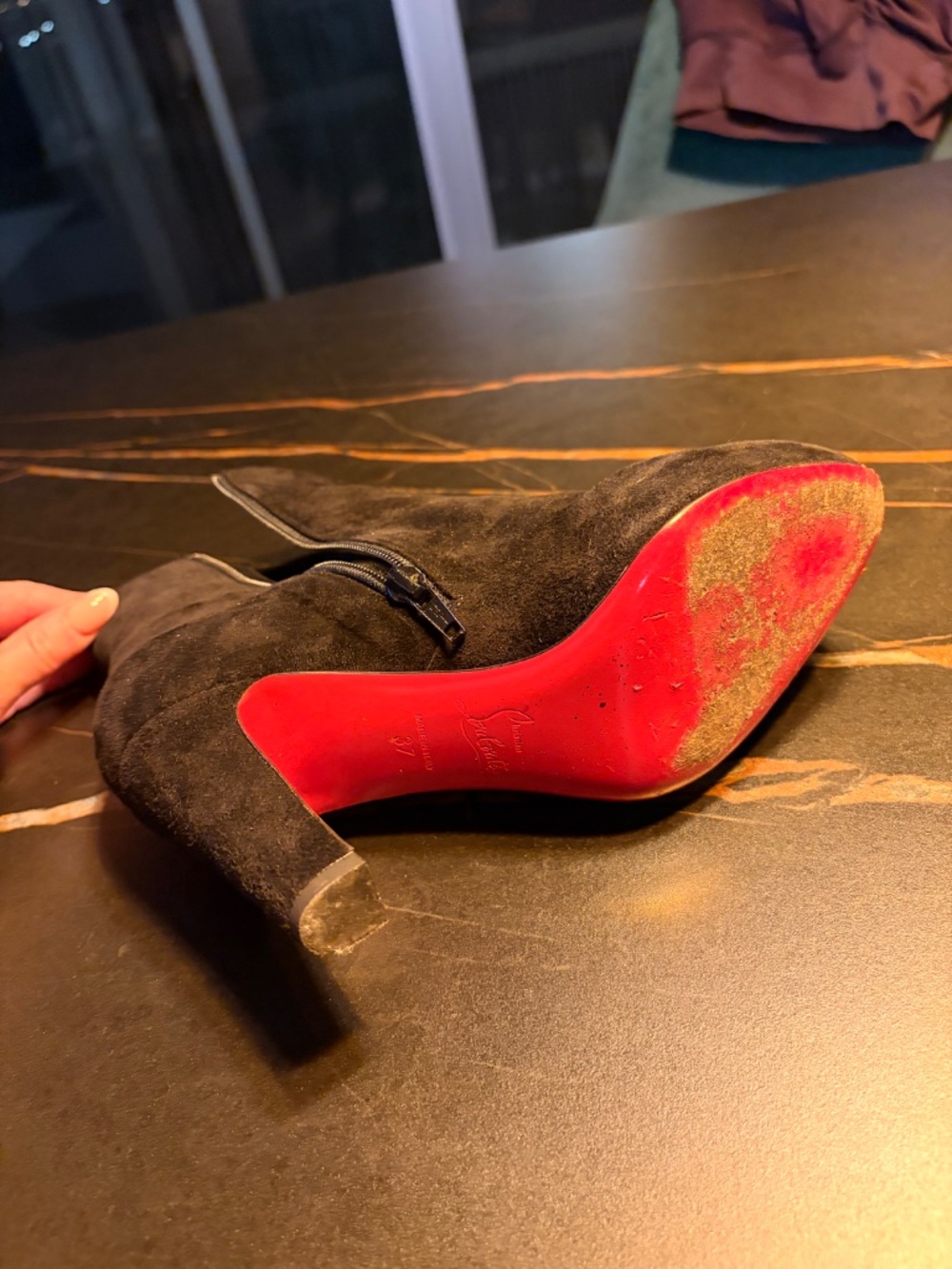 Christian Louboutin 37 - Picture 2 of 2
